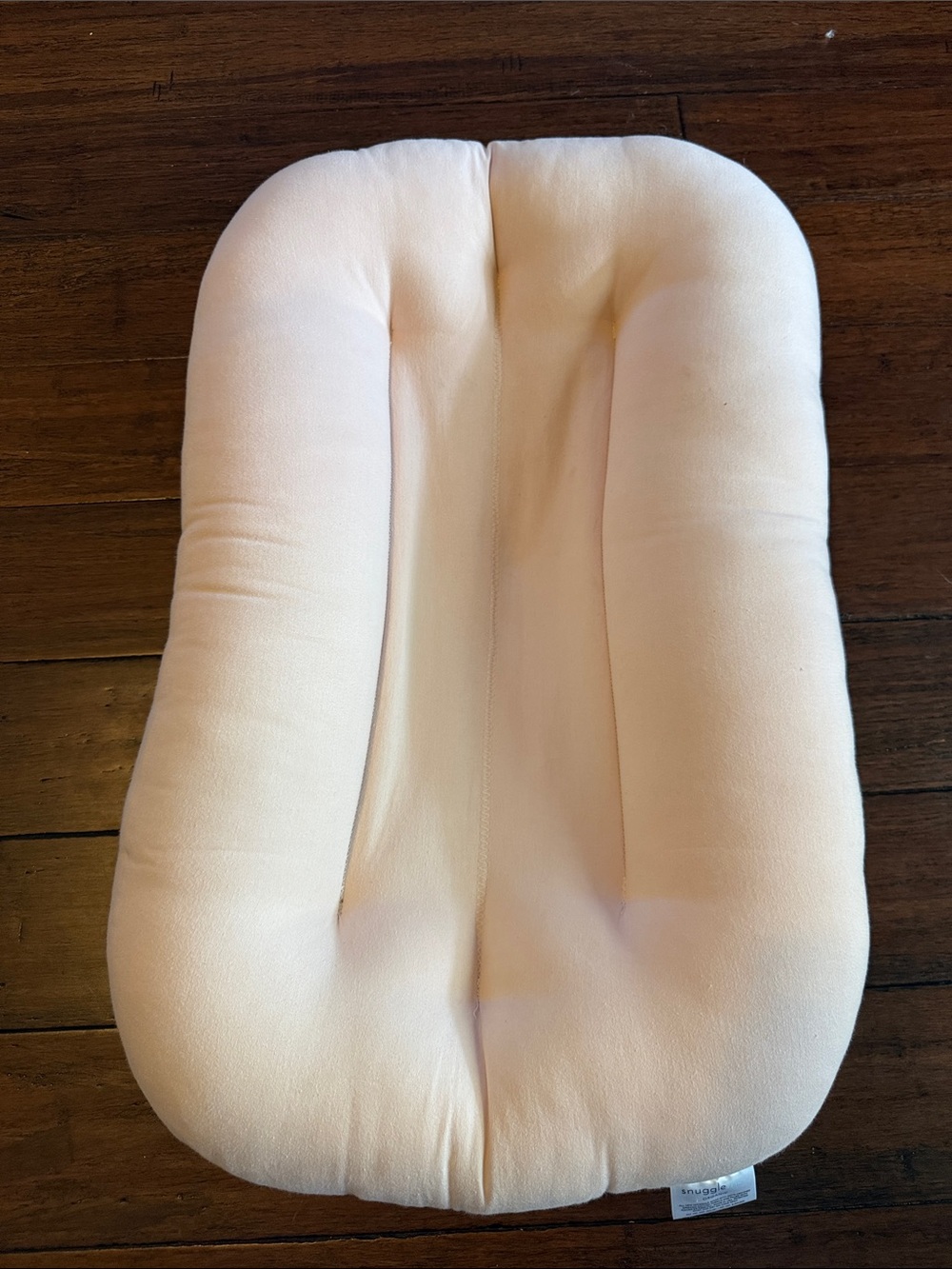 Snuggle Me Organic pink Infant Lounger Cushion